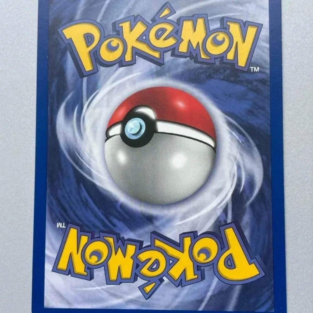 Pokémon Base Set 2: Rare Pidgeotto + purple Psychic Energy card